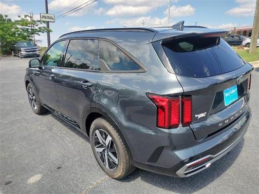 2021 Kia Sorento S
