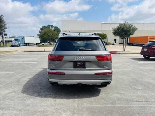 2017 Audi Q7 3.0T Premium