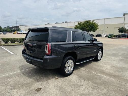 2017 GMC Yukon SLT