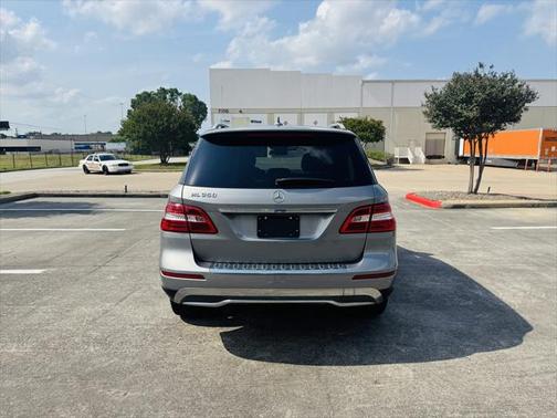 2015 Mercedes-Benz M-Class 350