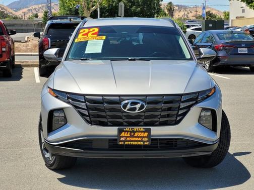 Silver 2022 Hyundai TUCSON SEL