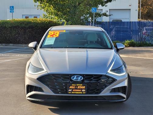2023 Hyundai SONATA SEL