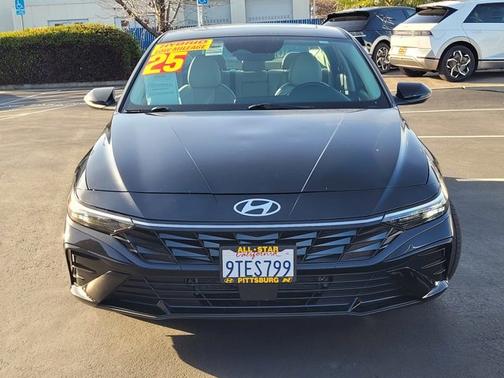 2025 Hyundai ELANTRA HEV Limited