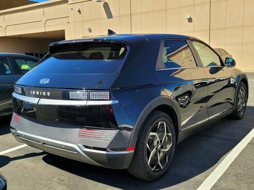 Black 2024 Hyundai IONIQ 5 SEL