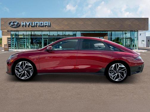 2025 Hyundai IONIQ 6 SEL