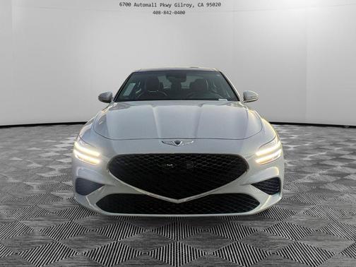 2023 Genesis G70 2.0T RWD