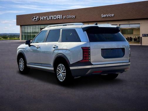 Typhoon Silver Metallic 2026 Hyundai PALISADE SEL Premium 8P