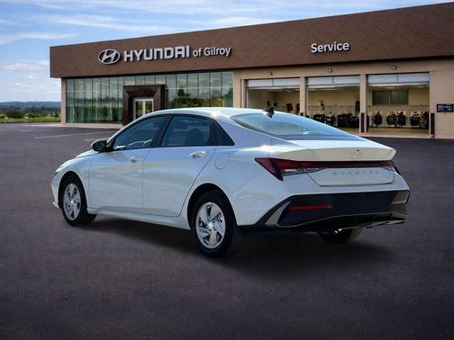 Serenity White 2025 Hyundai ELANTRA SE