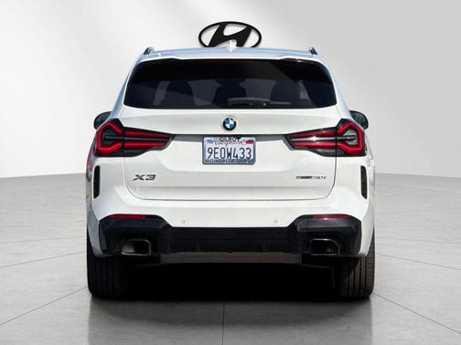 2023 BMW X3 sDrive30i