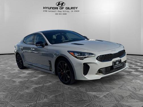 2022 Kia Stinger GT2