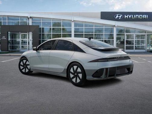 2025 Hyundai IONIQ 6 SE
