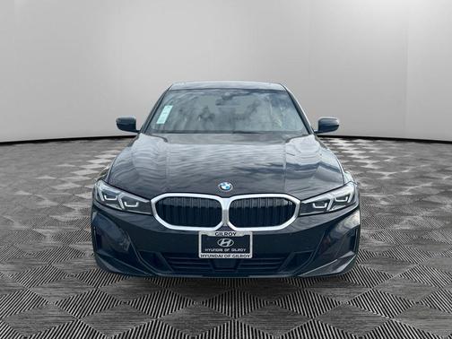 2025 BMW 330 330i
