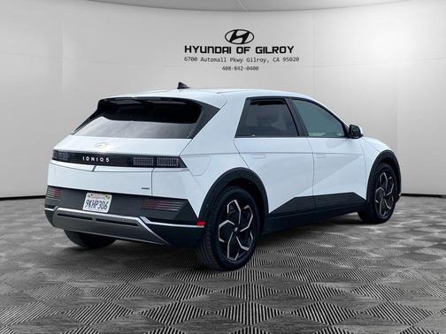 2024 Hyundai IONIQ 5 SEL