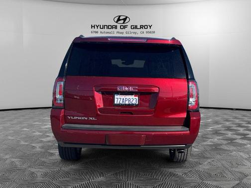 2017 GMC Yukon XL SLT