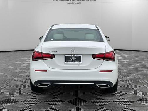 2022 Mercedes-Benz A-Class A 220