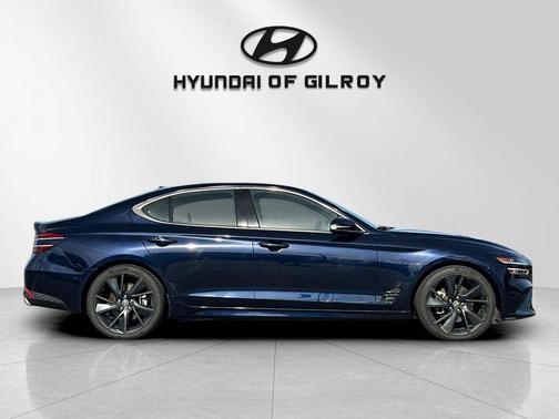 2023 Genesis G70 2.0T RWD