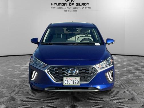 2022 Hyundai IONIQ Hybrid SE