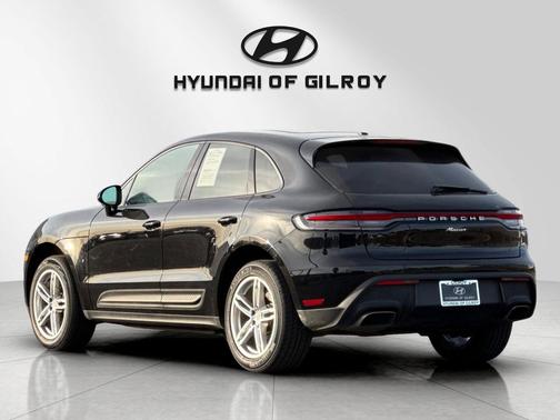 2024 Porsche Macan Macan S