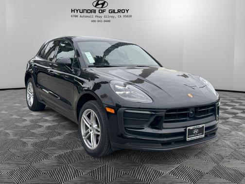 2024 Porsche Macan Base