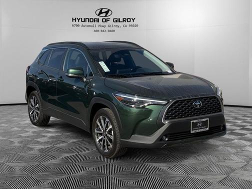 2024 Toyota Corolla Cross XLE