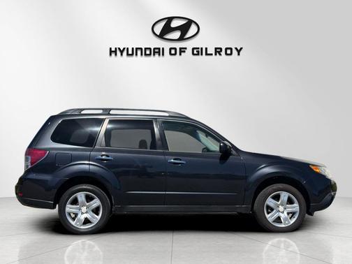Dark Gray Metallic 2010 Subaru Forester 2.5 X Premium