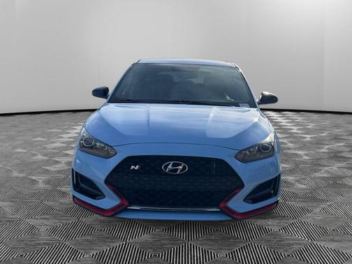 2019 Hyundai Veloster Base