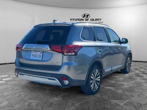 2020 Mitsubishi Outlander SEL