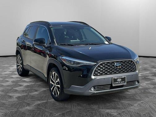 2022 Toyota Corolla Cross XLE