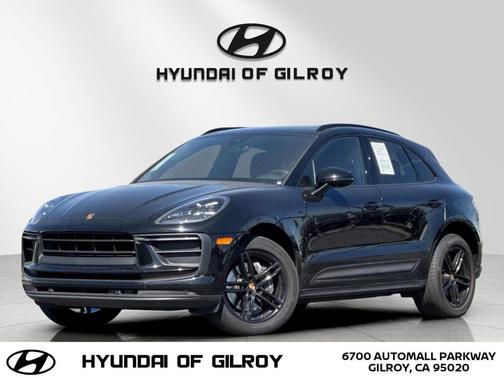 2022 Porsche Macan Macan S