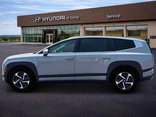 Cyber Gray 2026 Hyundai IONIQ 9 SE