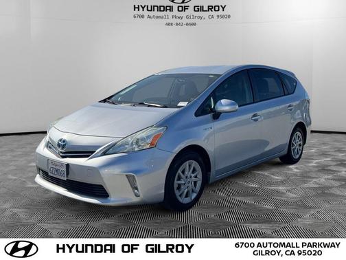 2013 Toyota Prius v Two