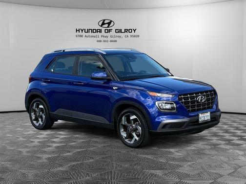 2022 Hyundai VENUE SEL