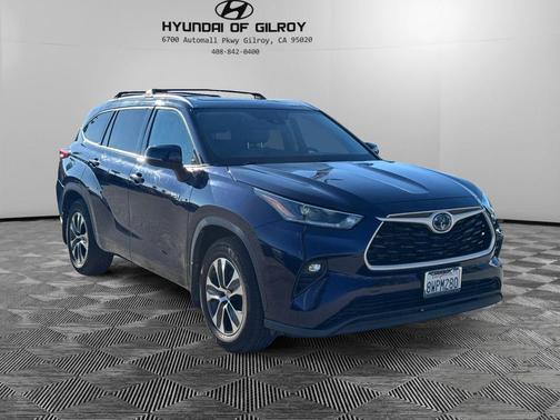 2021 Toyota Highlander Hybrid XLE