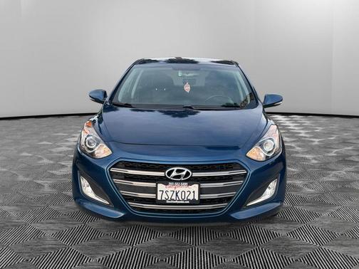 2016 Hyundai Elantra GT Base
