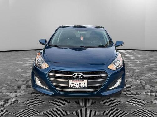 2016 Hyundai Elantra GT Base