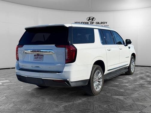 2024 GMC Yukon XL SLT