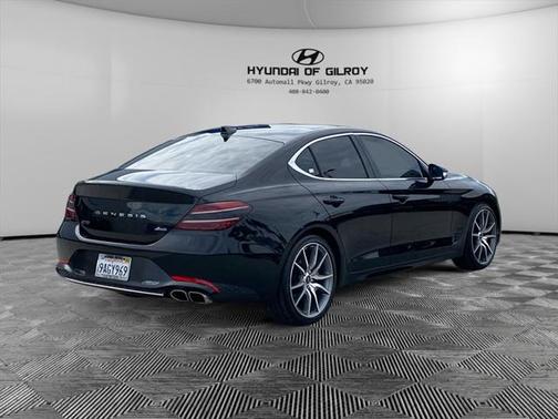 2022 Genesis G70 2.0T AWD