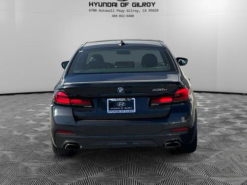 2022 BMW 530e Base