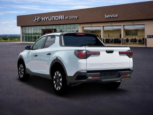 Atlas White 2026 Hyundai SANTA CRUZ SEL