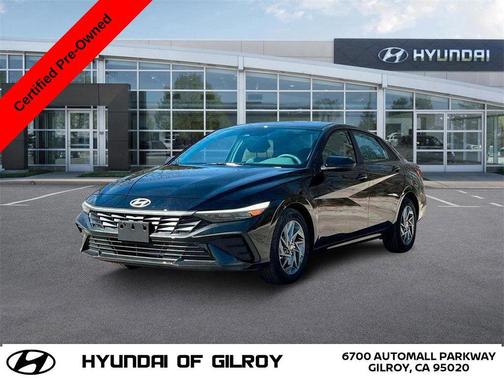 2024 Hyundai ELANTRA SEL