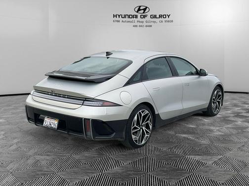 2023 Hyundai IONIQ 6 SEL