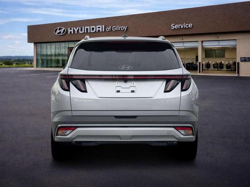 Shimmering Silver 2026 Hyundai TUCSON Plug-In Hybrid Limited
