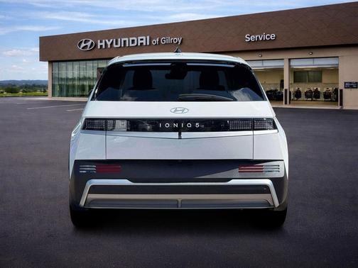 Atlas White 2026 Hyundai IONIQ 5 SEL
