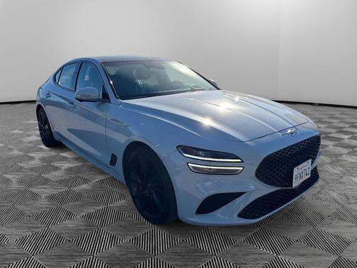 2023 Genesis G70 3.3T RWD