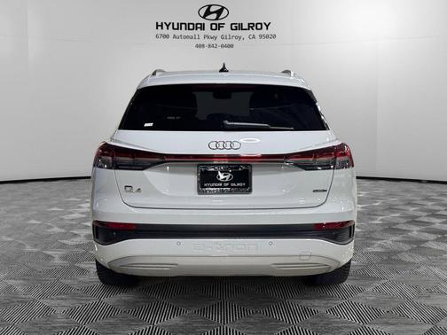 2022 Audi Q4 e-tron Prestige 50 quattro