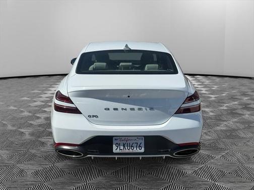2024 Genesis G70 2.5T RWD