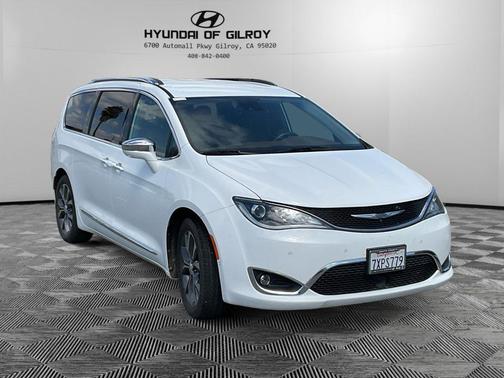 2017 Chrysler Pacifica Limited