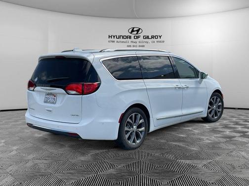 2017 Chrysler Pacifica Limited