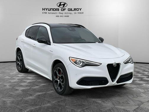 2022 Alfa Romeo Stelvio Ti