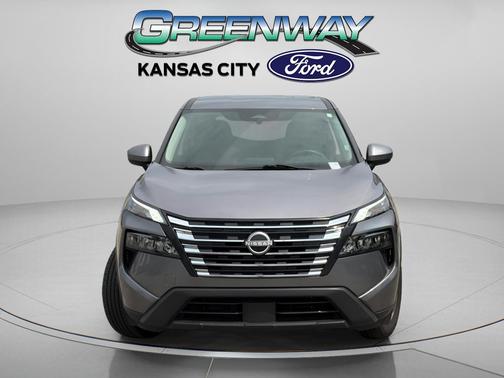 Gun Metallic 2024 Nissan Rogue SV